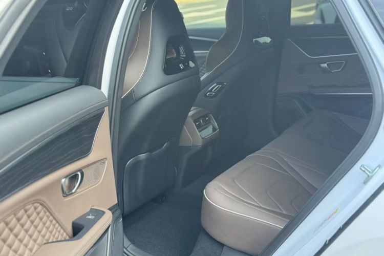 Used BYD Han 2022 DM-i 121KM Luxury Model Interior 4