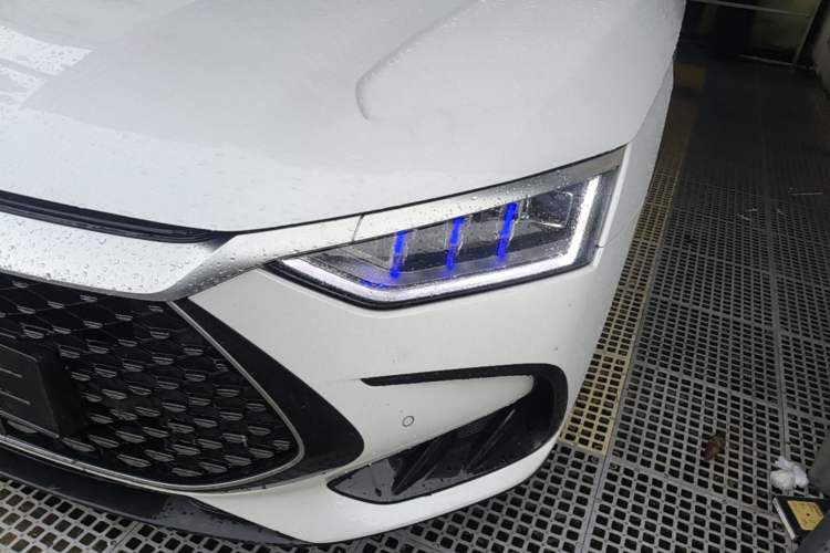 Used BYD Han 2022 DM-i 121KM Prestige Model Left Front Headlight