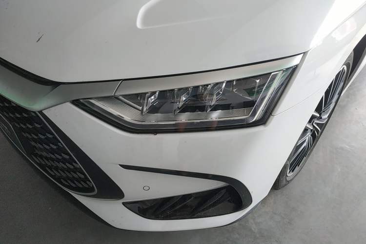 Used BYD Han 2022 DM-i 121KM Prestige Model Left Front Headlight