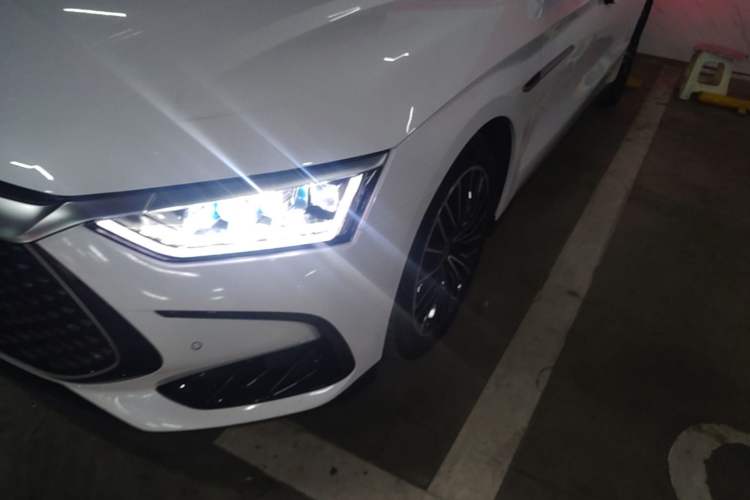 Used BYD Han 2022 DM-i 121KM Prestige Model Left Front Headlight