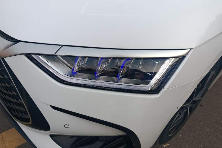 Used BYD Han 2022 DM-p 202km Four-Wheel Drive Flagship Model Left Front Headlight
