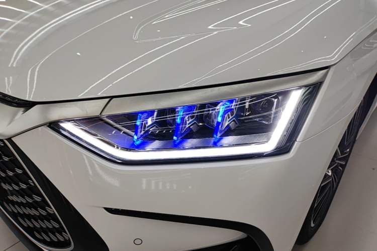 Used BYD Han 2022 DM-i 121KM Luxury Model Left Front Headlight