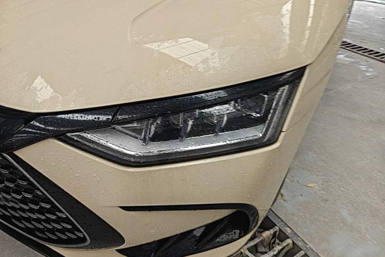 Used BYD Han 2022 DM-i 121KM Prestige Model Left Front Headlight
