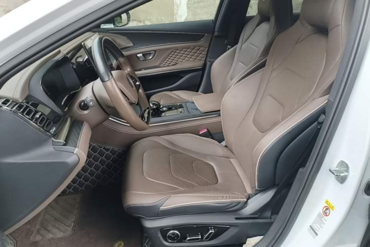 Used BYD Han 2022 EV Genesis Edition 715 km Front-Wheel-Drive Flagship Model Left Front Seat
