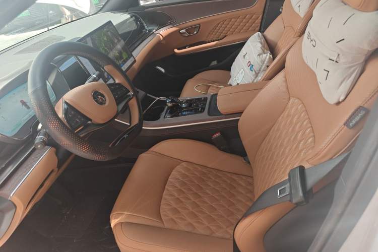 Used BYD Han 2022 DM-i 121KM Luxury Model Left Front Seat