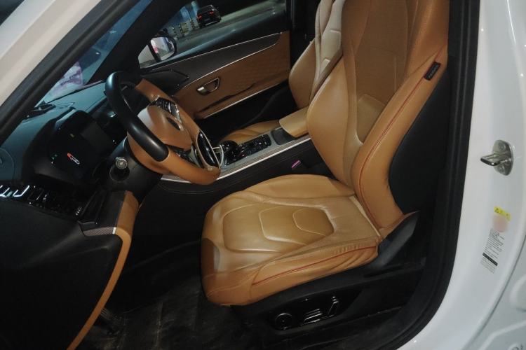 Used BYD Han 2022 DM-i 121KM Luxury Model Left Front Seat