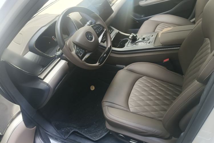Used BYD Han 2022 DM-i 121KM Prestige Model Left Front Seat