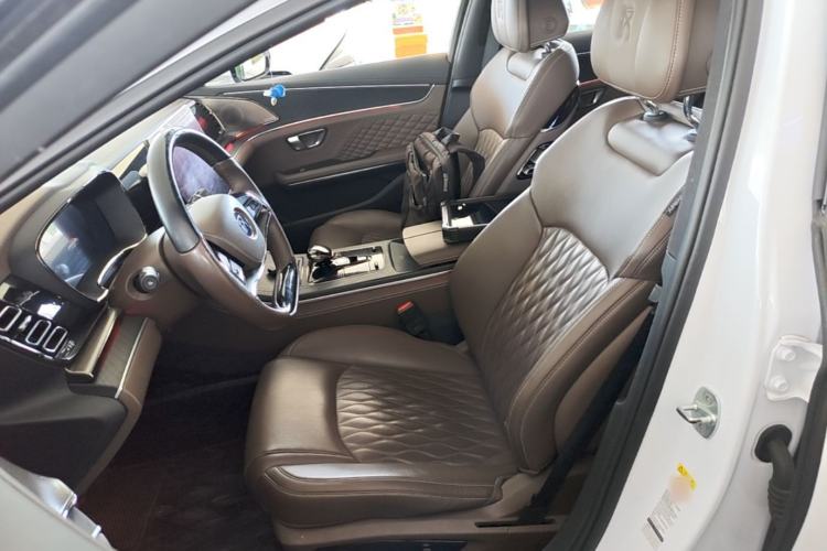 Used BYD Han 2022 DM-i 121KM Luxury Model Left Front Seat