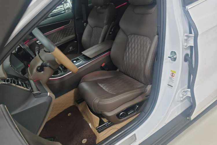 Used BYD Han 2022 EV 610 km All-Wheel-Drive Qianshan Cui Limited Edition Left Front Seat
