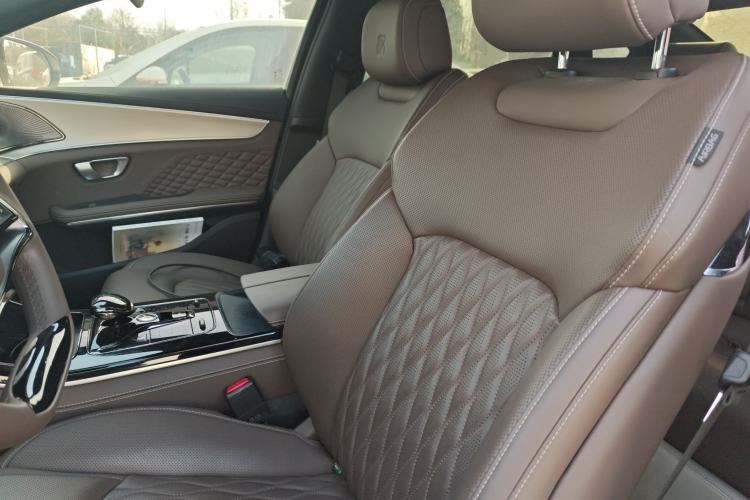 Used BYD Han 2022 EV Genesis Edition 715KM Front-Wheel-Drive Prestige Model Left Front Seat