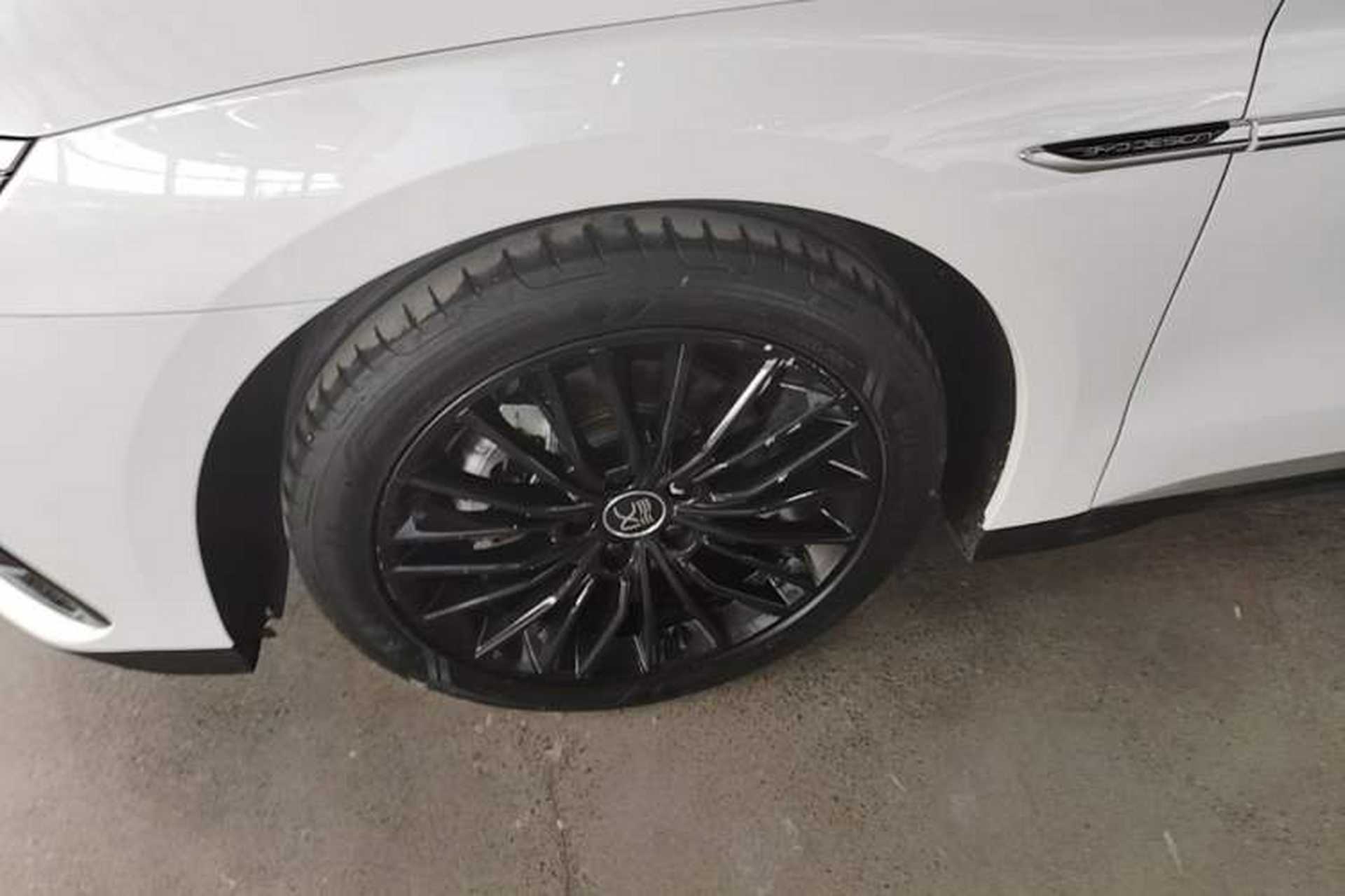 Used BYD Han 2022 DM-i 121KM Prestige Model Left Front Wheel Hub