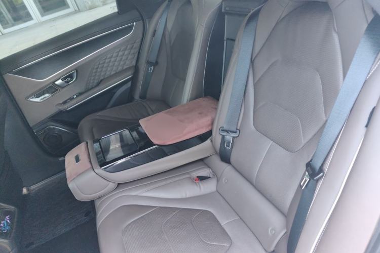 Used BYD Han 2022 EV Genesis Edition 610KM All-Wheel Drive Premium Model Left Rear Seat