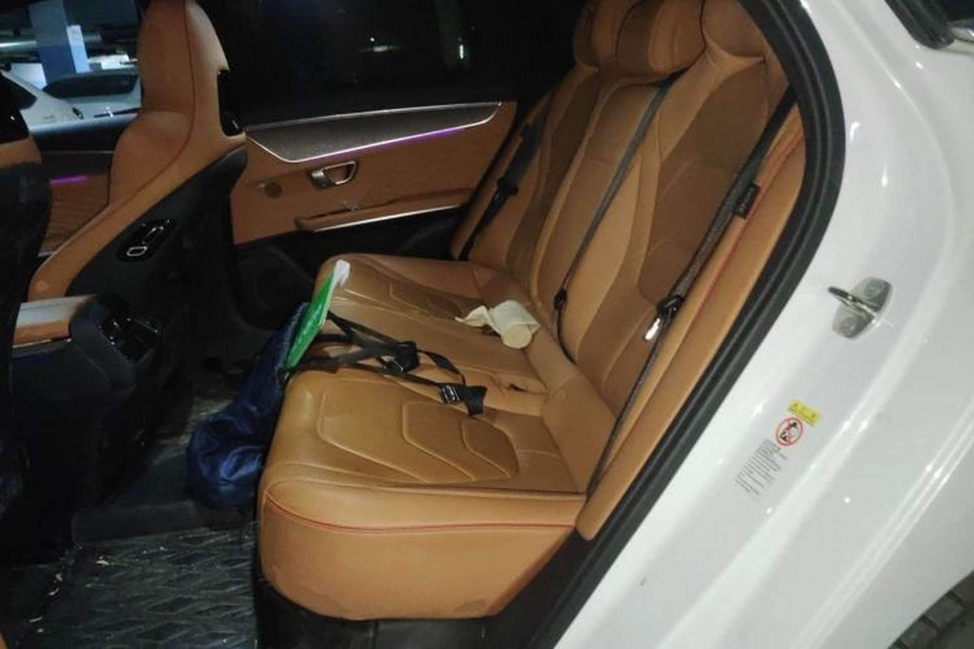 Used BYD Han 2022 DM-i 121KM Luxury Model Left Rear Seat