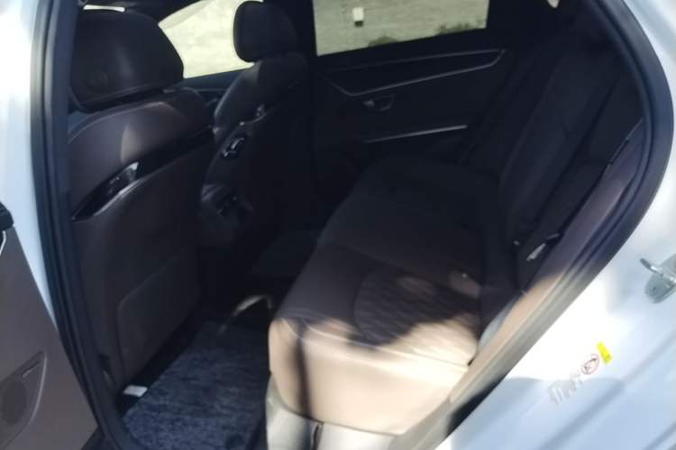 Used BYD Han 2022 DM-i 121KM Prestige Model Left Rear Seat