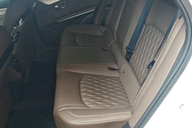 Used BYD Han 2022 DM-i 121KM Prestige Model Left Rear Seat