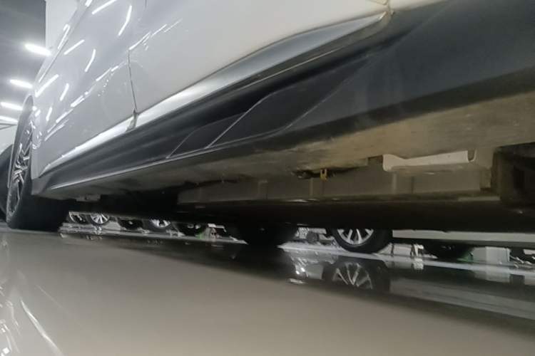 Used BYD Han 2022 DM-i 121KM Luxury Model Left Side Sill