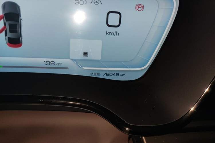 Used BYD Han 2022 EV Genesis Edition 610KM All-Wheel Drive Premium Model Odometer Close Up