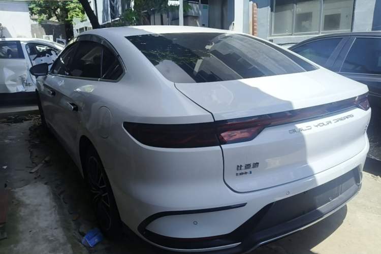 Used BYD Han 2022 DM-i 121KM Prestige Model Rear Left 45 Deg
