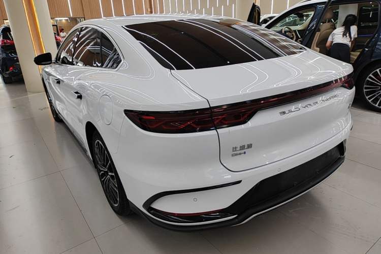 Used BYD Han 2022 DM-i 121KM Luxury Model Rear Left 45 Deg