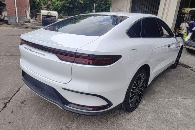 Used BYD Han 2022 DM-i 121KM Prestige Model Rear Right 45 Deg