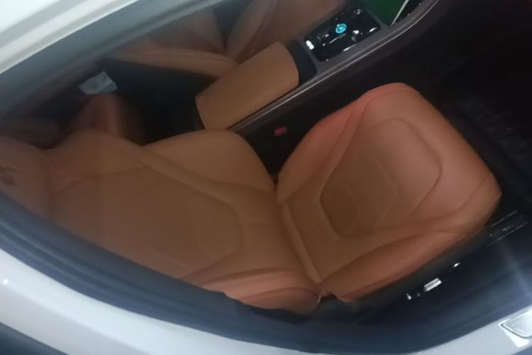 Used BYD Han 2022 DM-i 121KM Luxury Model Right Front Seat