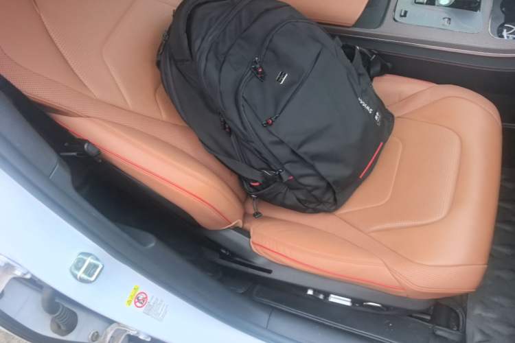 Used BYD Han 2022 DM-i 121KM Luxury Model Right Front Seat