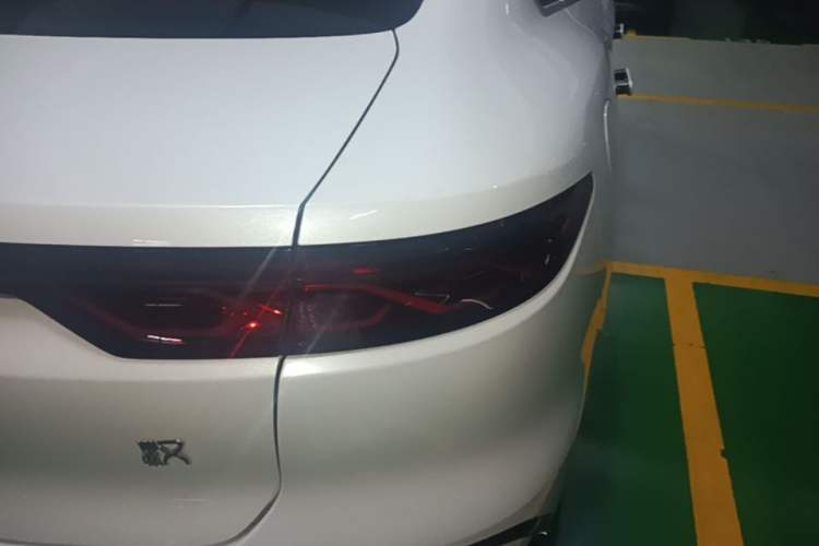 Used BYD Han 2022 DM-i 121KM Luxury Model Right Rear Taillight