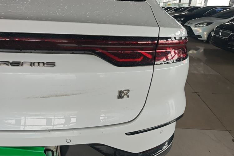 Used BYD Han 2022 DM-i 121KM Luxury Model Right Rear Taillight