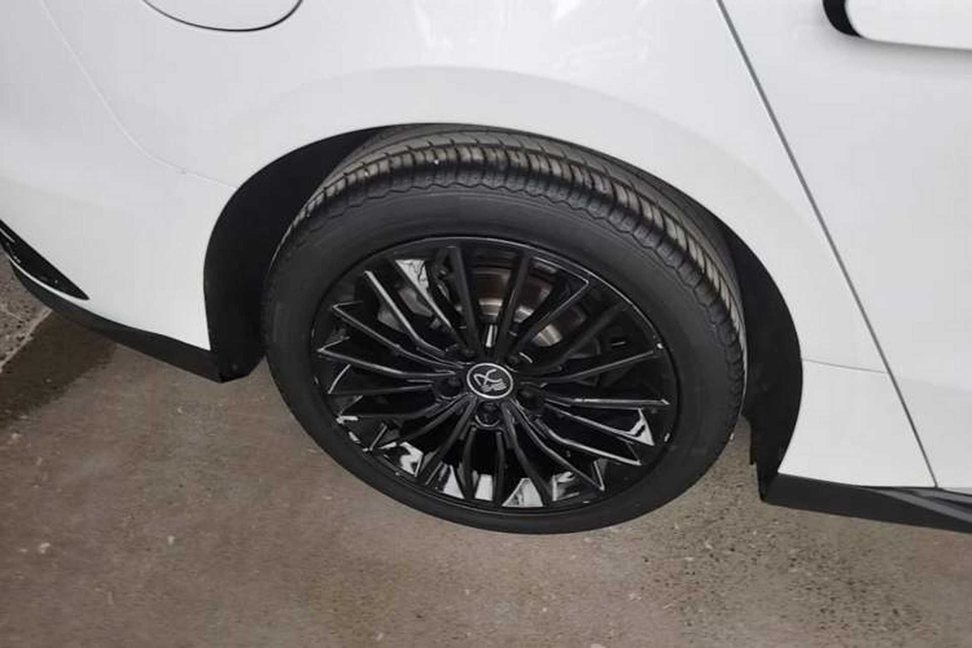 Used BYD Han 2022 DM-i 121KM Prestige Model Right Rear Wheel Hub