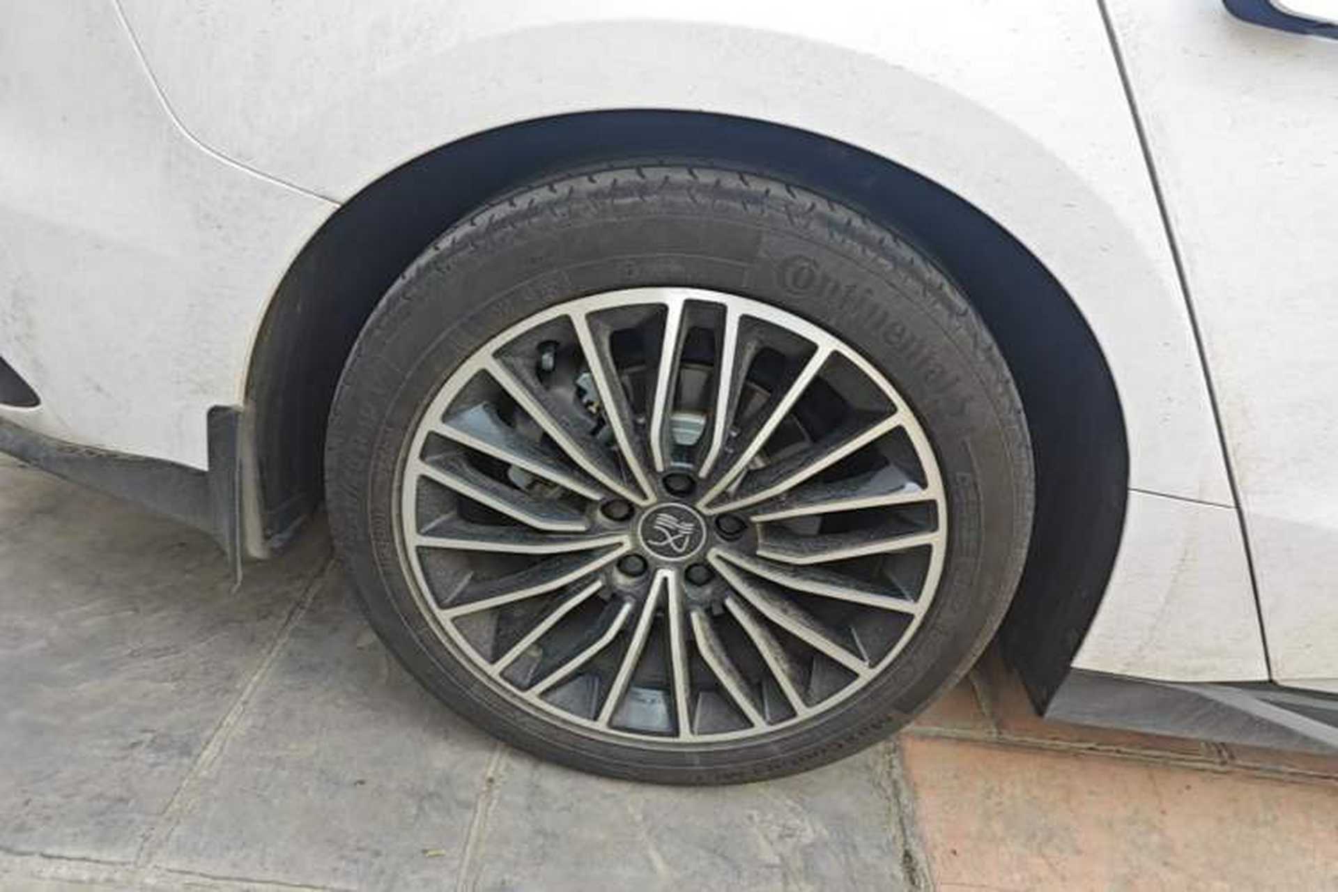 Used BYD Han 2022 DM-i 121KM Luxury Model Right Rear Wheel Hub