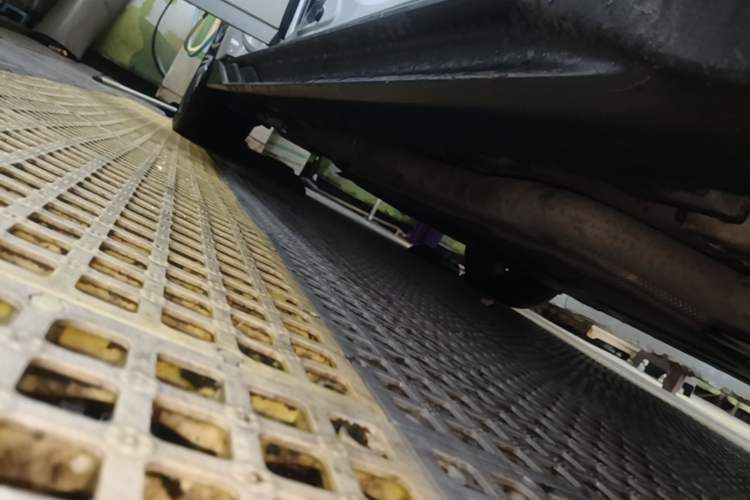 Used BYD Han 2022 DM-i 121KM Prestige Model Right Side Sill
