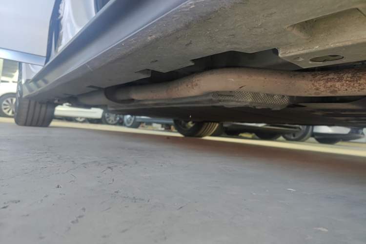 Used BYD Han 2022 DM-i 121KM Prestige Model Right Side Sill