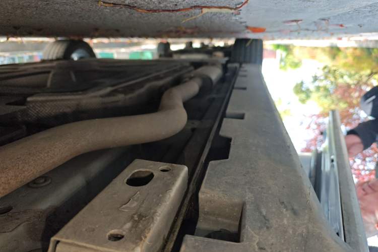 Used BYD Han 2022 DM-i 121KM Luxury Model Right Side Sill