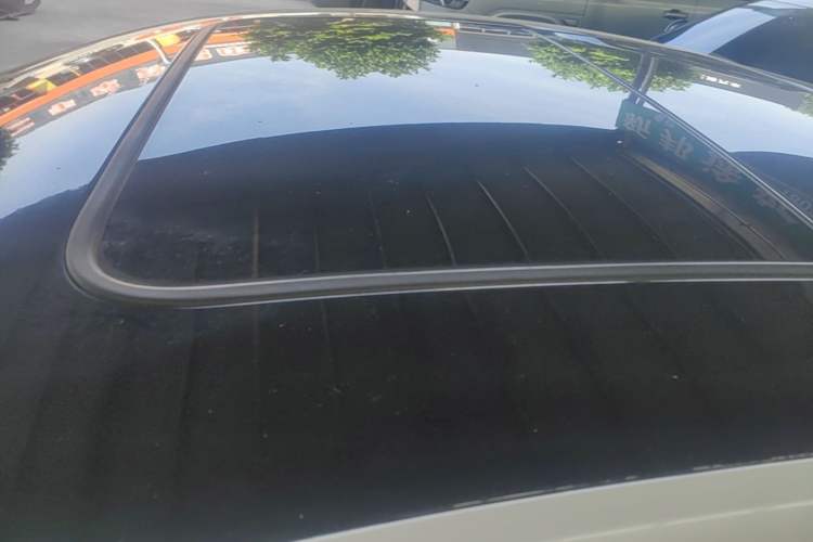 Used BYD Han 2022 DM-i 121KM Prestige Model Roof
