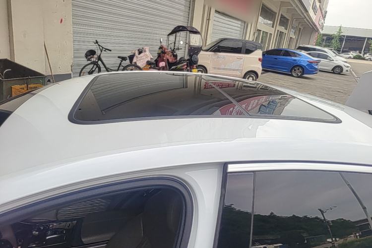 Used BYD Han 2022 DM-i 121KM Prestige Model Roof