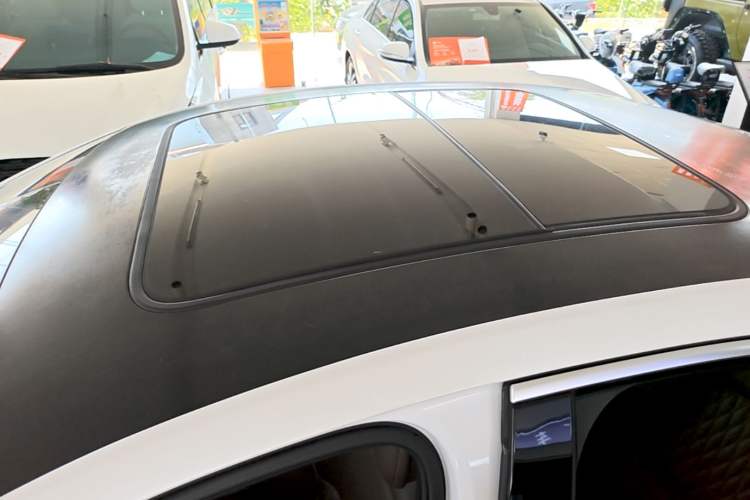 Used BYD Han 2022 DM-i 121KM Luxury Model Roof