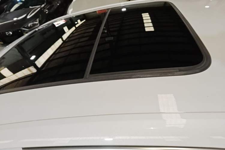Used BYD Han 2022 DM-i 121KM Luxury Model Roof