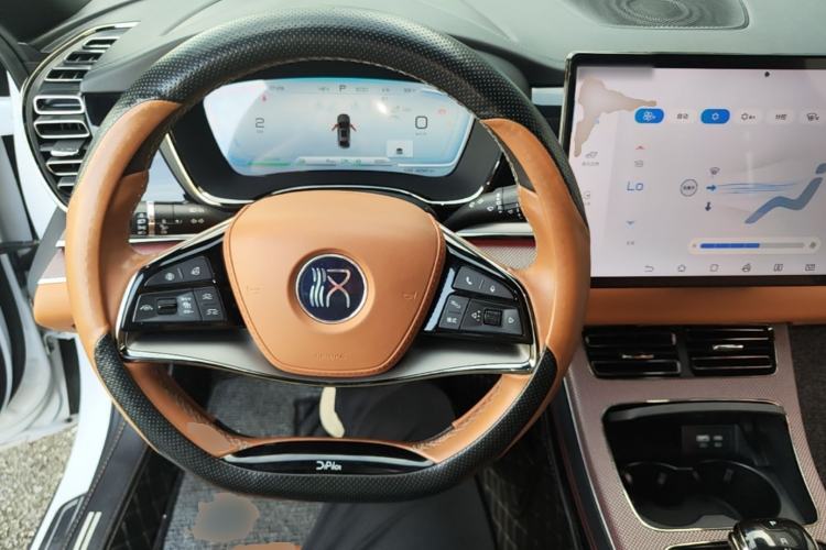 Used BYD Han 2022 DM-i 121KM Luxury Model Steering Wheel