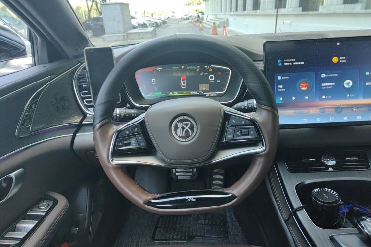 Used BYD Han 2022 EV Genesis Edition 610KM All-Wheel Drive Premium Model Steering Wheel