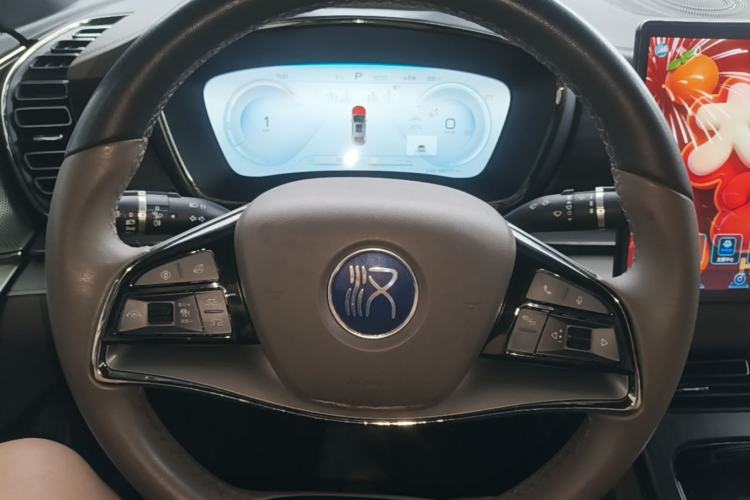 Used BYD Han 2022 DM-i 121KM Prestige Model Steering Wheel