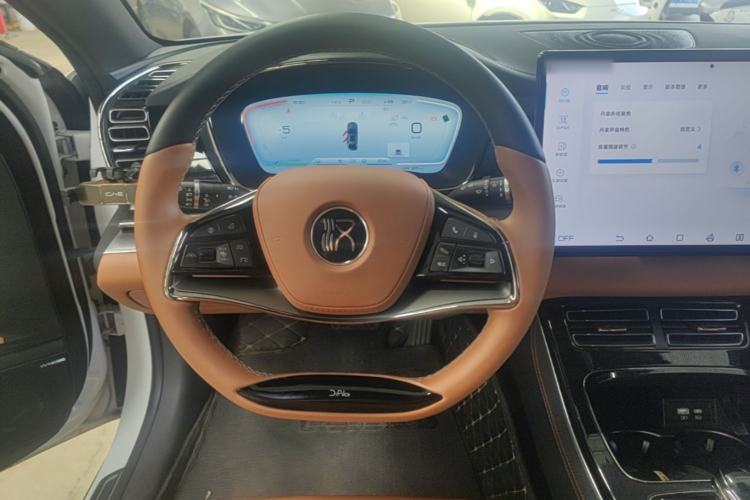 Used BYD Han 2022 DM-i 121KM Prestige Model Steering Wheel