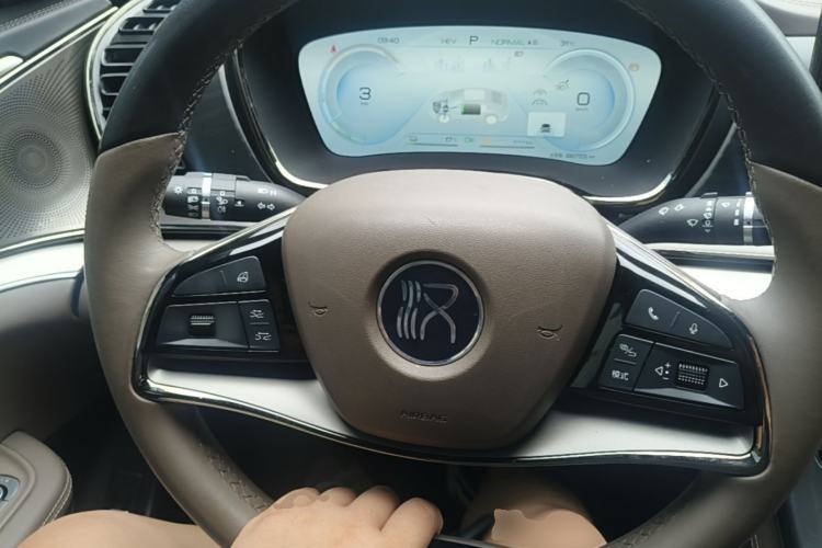 Used BYD Han 2022 DM-i 121KM Prestige Model Steering Wheel