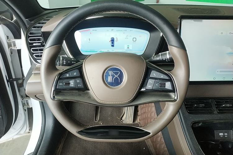 Used BYD Han 2022 DM-i 121KM Prestige Model Steering Wheel