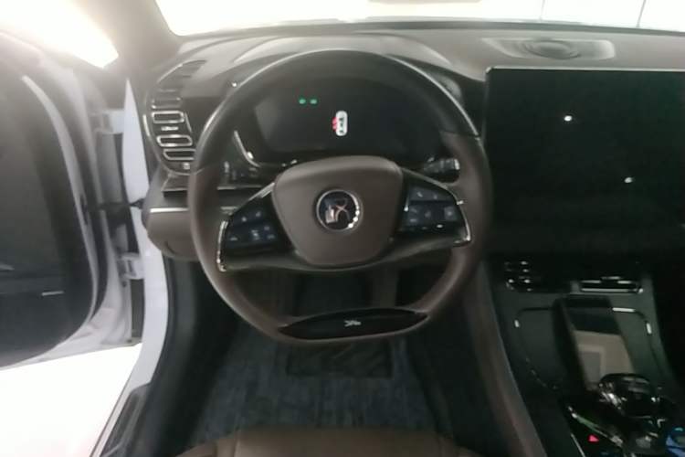 Used BYD Han 2022 DM-i 121KM Luxury Model Steering Wheel