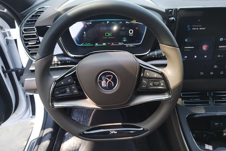 Used BYD Han 2022 DM-i 121KM Prestige Model Steering Wheel