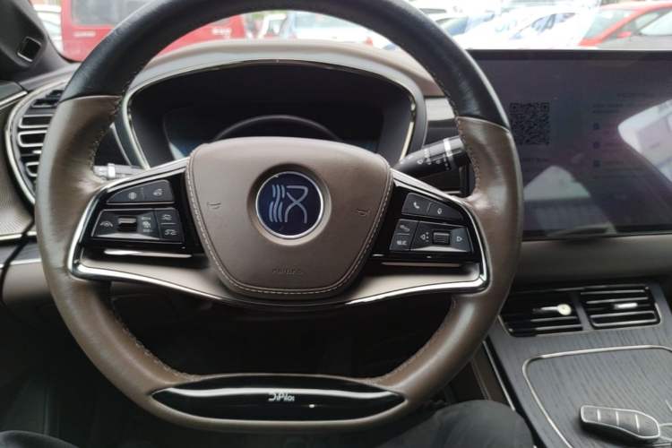 Used BYD Han 2022 EV Genesis Edition 715 km Front-Wheel-Drive Flagship Model Steering Wheel