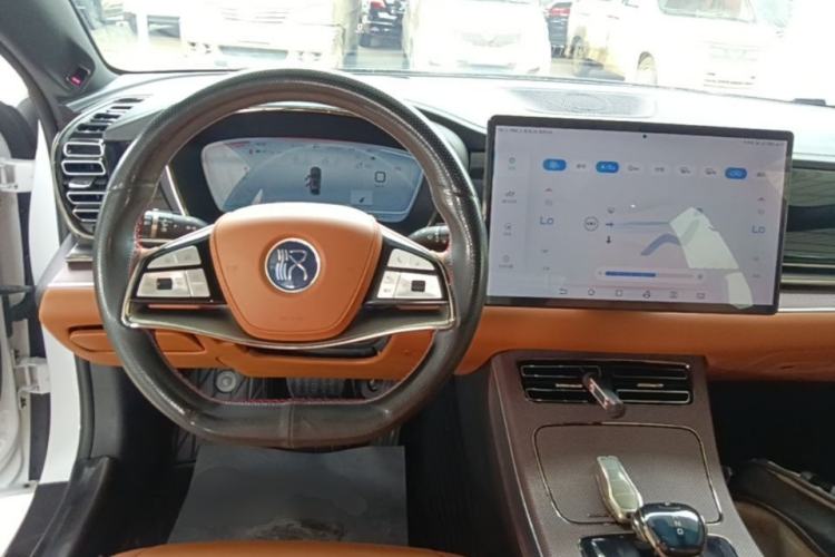 Used BYD Han 2022 EV Genesis Edition 715 km Front-Wheel-Drive Flagship Model Steering Wheel