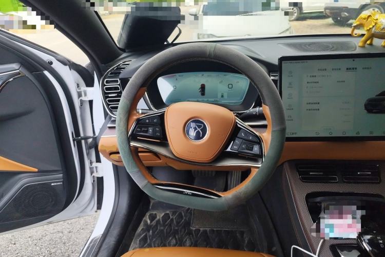Used BYD Han 2022 DM-i 121KM Luxury Model Steering Wheel