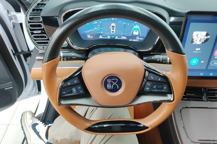 Used BYD Han 2022 DM-i 121KM Luxury Model Steering Wheel