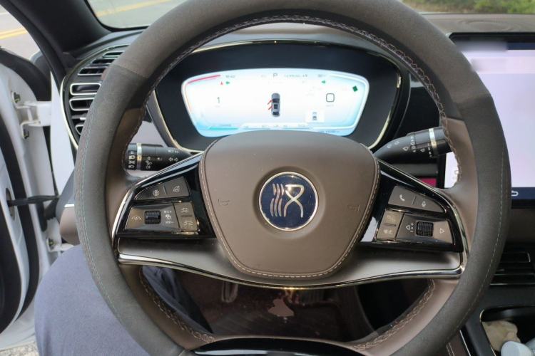 Used BYD Han 2022 DM-i 121KM Luxury Model Steering Wheel